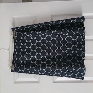 Brand: ReneeC. Dotted Skirt. Navy Blue. Size Small.